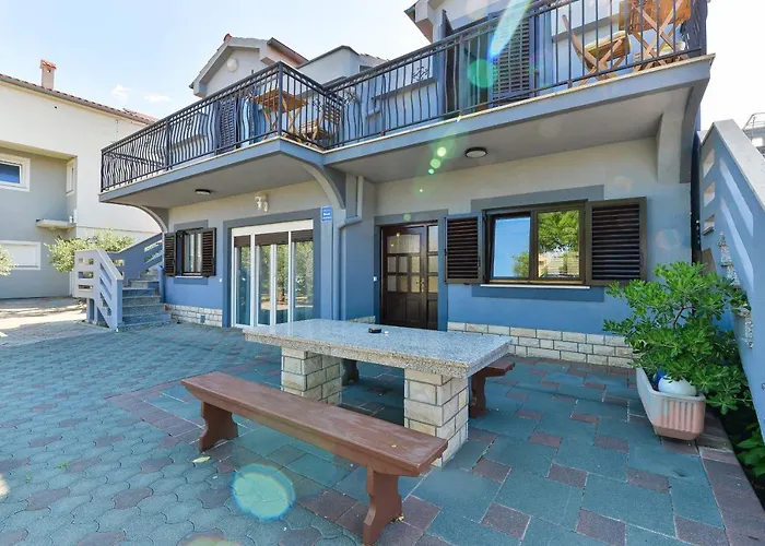 Family-friendly With Swimming Pool Privlaka, Zadar - 5762 Appartement