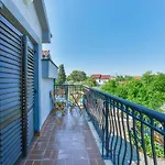 Family-friendly With Swimming Pool Privlaka, Zadar - 5762 Apartman